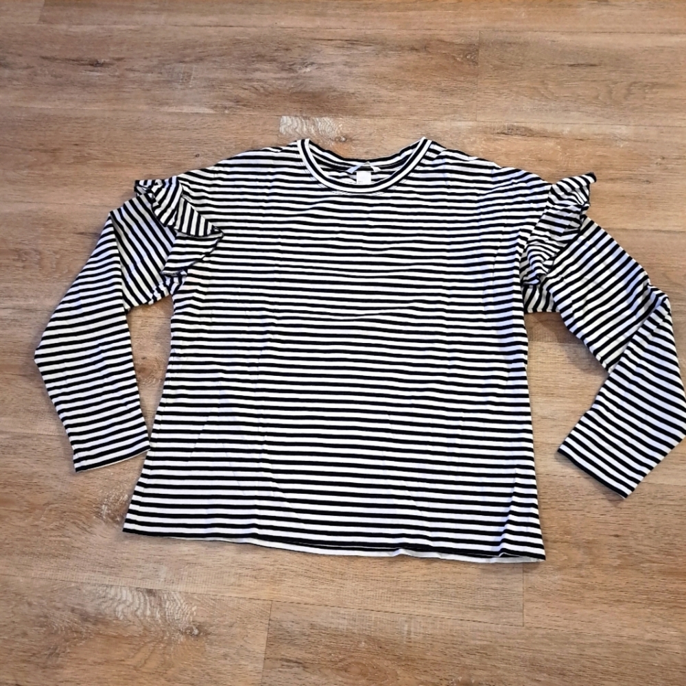 H&M Black White Striped Round Neck Ruffled Shoulder Long Sleeves Top Women Large